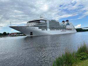 Naturlandskabet i nærheden af lejligheden + 60 billeder