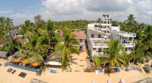 Гледка от птичи поглед на Royal Beach Hotel & Restaurant