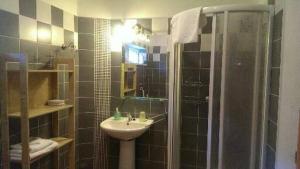 Ένα μπάνιο στο Penzion da Giacomo +35 φωτογραφίες