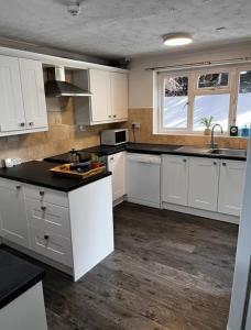 Dapur atau dapur kecil di Alcantara House