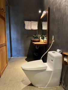 Ein Badezimmer in der Unterkunft Cat Homestay