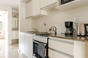 Kuchyň nebo kuchyňský kout v ubytování Alma Malbec Mendoza, comfortable apartment + 8 fotografií