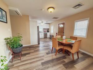 Fotografie z fotogalerie ubytování Relaxing 2BR 2BA 3mi to Wildwood v destinaci Rio Grande