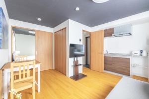 Kuchyň nebo kuchyňský kout v ubytování 67 Apt Waseda Shinjuku