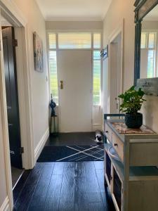 Η κουζίνα ή μικρή κουζίνα στο Roslyn Business Studio - 2 bedroom
