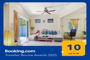 Afbeelding uit fotogalerij van Phuket-Chalong 3-Bedrooms 240m2 Private XLarge Family Villa in Chalong 