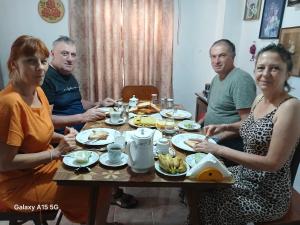 Jídlo v ubytování v soukromí nebo okolí