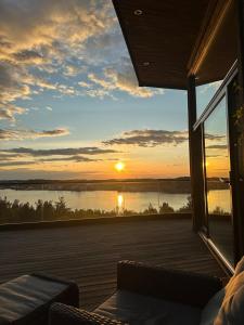Gallery image of Modern house with amazing sunset view in Kristiansund