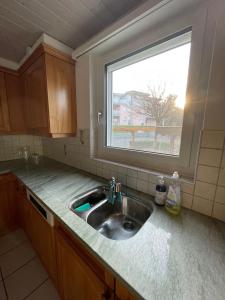 Kuchyň nebo kuchyňský kout v ubytování Charmante Ferienwohnung im Oberthurgau