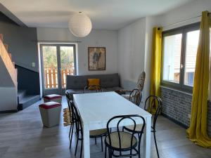 Gallery image of La petite maison vue lac d'Elise in Neuvecelle