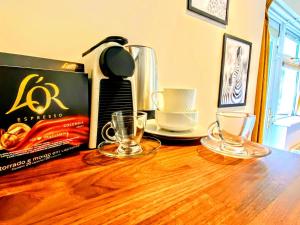 Kemudahan buat kopi dan teh di Private en-suite room
