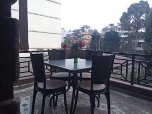 Balkoni atau teres di Hotel Celestyinn