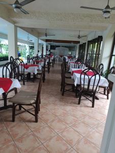 Restaurace v ubytování acuario residencial 2