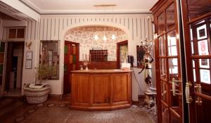 Gallery image of H&ocirc;tel Crystal Reims Centre in Reims