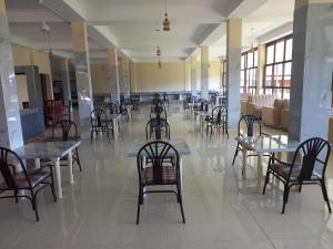 Restoran atau tempat lain untuk makan di Olempiaus Gardens Hotel