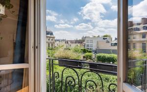 Balkón alebo terasa v ubytovaní Typical Parisian Flat # Le Marais # Musée Picasso