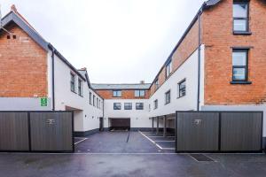 Здание апартаментов/квартиры