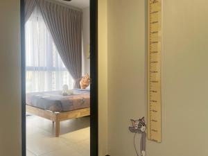 Tom and Jerry Suite with Infinity Pool客房内的一张或多张床位