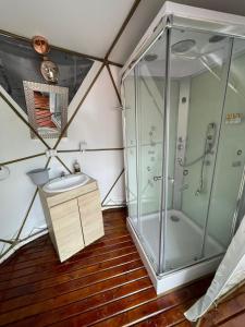 Koupelna v ubytování EKA Glamping