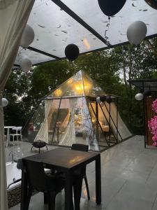 Patio nebo venkovní prostory v ubytování EKA Glamping