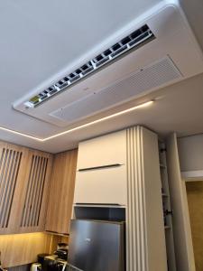 Kuchyň nebo kuchyňský kout v ubytování AP 511 - LIVIN Resort Atlântida