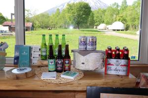 Ein allgemeiner Bergblick oder ein Berglick von des Campingplatzes aus