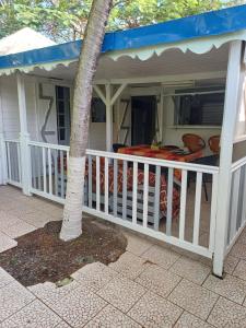 ブイヤントにあるLa kaz créoleのギャラリーの写真