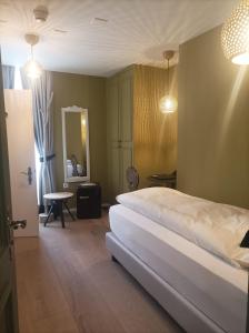 Postel nebo postele na pokoji v ubytování Hotel Meierhof