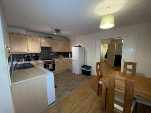 Gallery image of John Lennon Airport house in Liverpool
