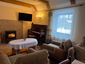 Χώρος καθιστικού στο Namiņš Brīviņi