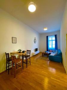 Χώρος καθιστικού στο Perfect location! Large apartment in Klagenfurt center