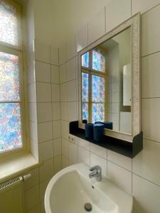 Ένα μπάνιο στο Perfect location! Large apartment in Klagenfurt center