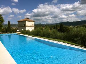 Bazén v ubytování Hotel Villa Giona nebo v jeho okolí
