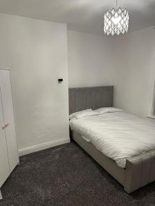 Postel nebo postele na pokoji v ubytování Luxury 3 bed house