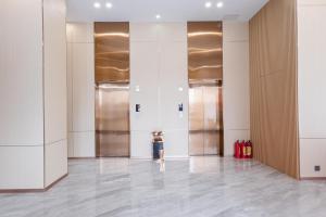 Gallery image of 新骏龙酒店 in Phumĭ Bavĕt (2)