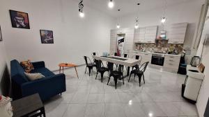 Kuchyňa alebo kuchynka v ubytovaní Casa Miracoli 40