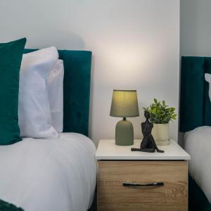 Fotografie z fotogalerie ubytování 2 Bedroom Home Leeds Contractor Stay Free Parking WIFI & Netflix v destinaci Meanwood