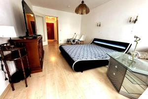 Postel nebo postele na pokoji v ubytování Your Second Home6 Feel like Home