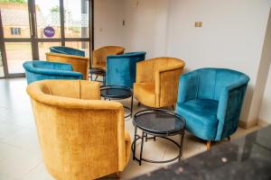 Blue Berries Hotel的休息区
