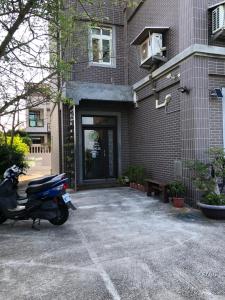 Edificio en el que se encuentra la habitación en casa particular