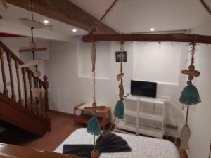 TV/trung tâm giải trí tại Duplex con encanto en casco viejo junto al puerto