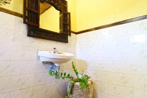 Koupelna v ubytování Ubud Kerta City Hotel
