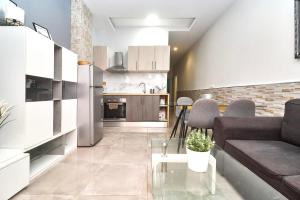 Nhà bếp/bếp nhỏ tại Luxury Suites Fuengirola 2