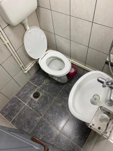 Koupelna v ubytování Sobe Krin - Smestaj Canj