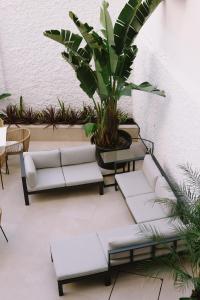 Apartamentos Buendia Suites - Torremolinos Centro的休息区