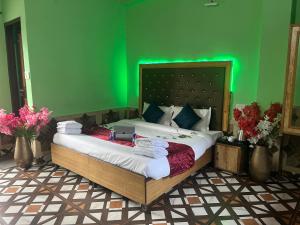 Hotel Oscar客房内的一张或多张床位