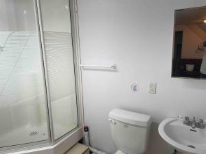 Ένα μπάνιο στο Chalet à la Baie Boudreault +14 φωτογραφίες