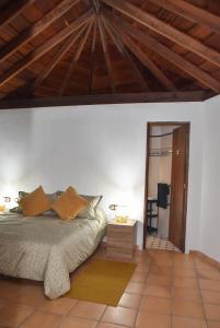 Ένα ή περισσότερα κρεβάτια σε δωμάτιο στο Las Castras, paisaje y naturaleza