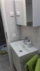 Koupelna v ubytování CrisRoom