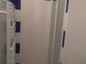 Koupelna v ubytování Studio Cabine 33m² – Pied des Pistes, Balcon Sud, Animaux Admis - FR-1-515-79